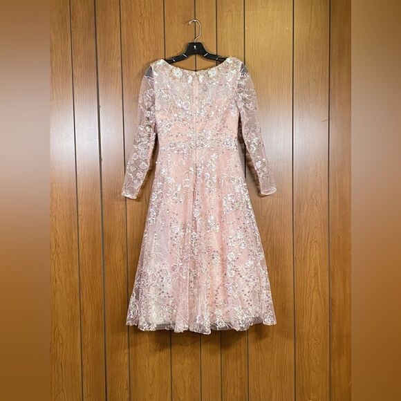 Mac Duggal Long Sleeve Floral Embroidered Tea Length Dress size 4 - Picture 12 of 16